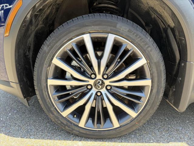 2024 INFINITI QX60 SENSORY AWD