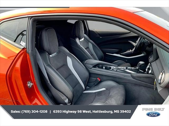 2023 Chevrolet Camaro RWD Coupe LT1