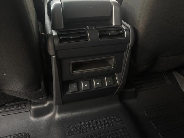 2020 Land Rover Defender 110 Standard