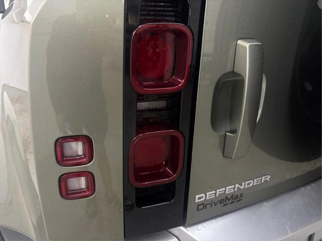 2020 Land Rover Defender 110 Standard
