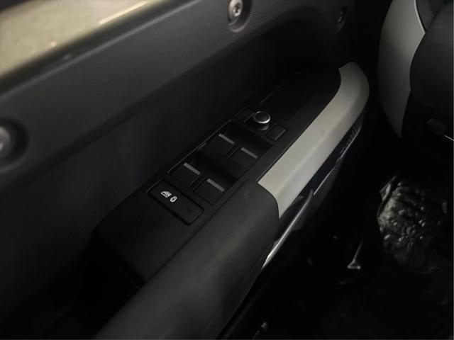 2020 Land Rover Defender 110 Standard