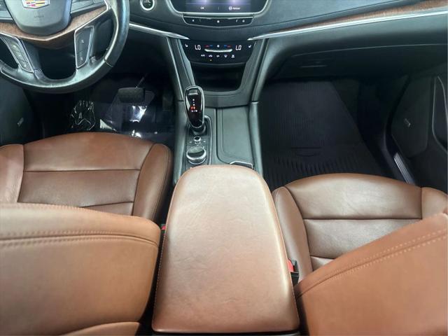 2020 Cadillac XT5 FWD Premium Luxury
