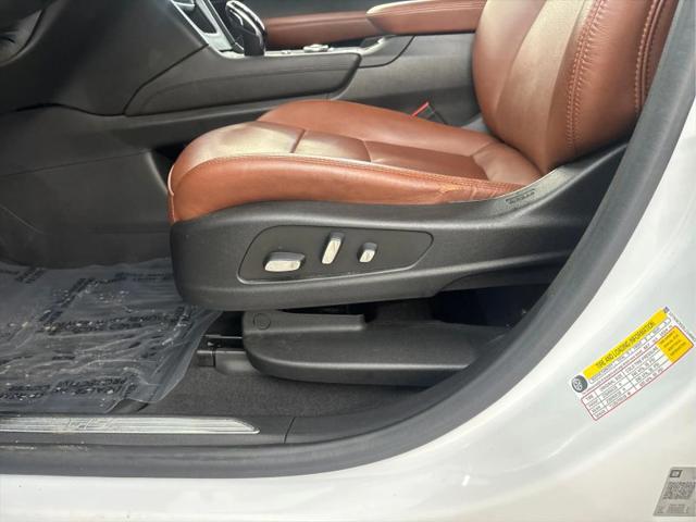 2020 Cadillac XT5 FWD Premium Luxury