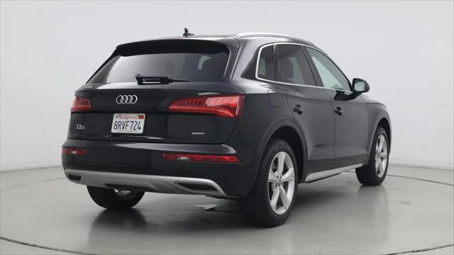 2020 Audi Q5 Titanium Premium 45 TFSI quattro S tronic
