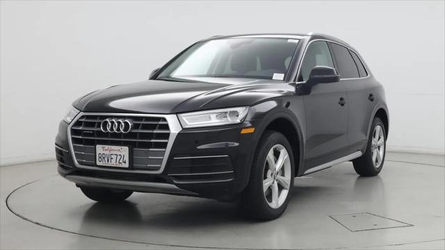 2020 Audi Q5 Titanium Premium 45 TFSI quattro S tronic
