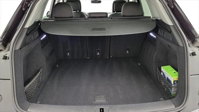 2020 Audi Q5 Titanium Premium 45 TFSI quattro S tronic