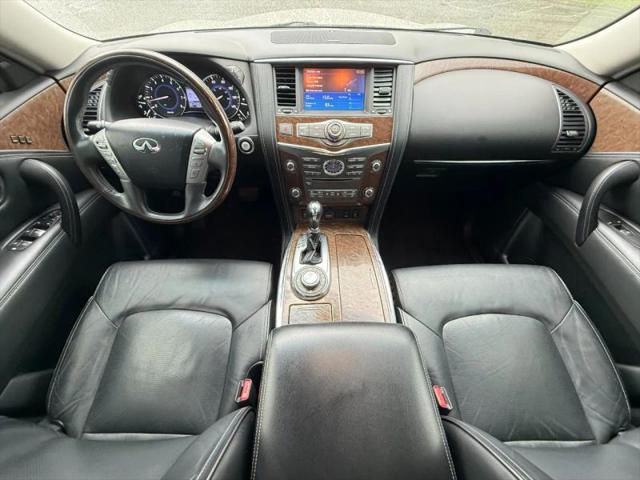 2017 INFINITI QX80 Base