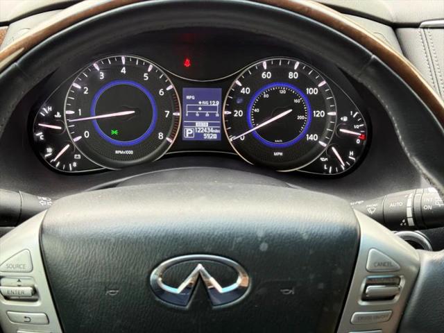 2017 INFINITI QX80 Base