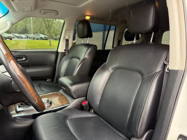 2017 INFINITI QX80 Base