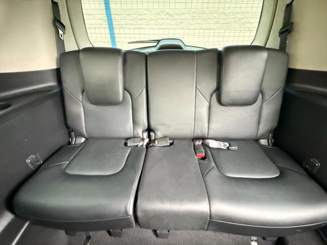2017 INFINITI QX80 Base