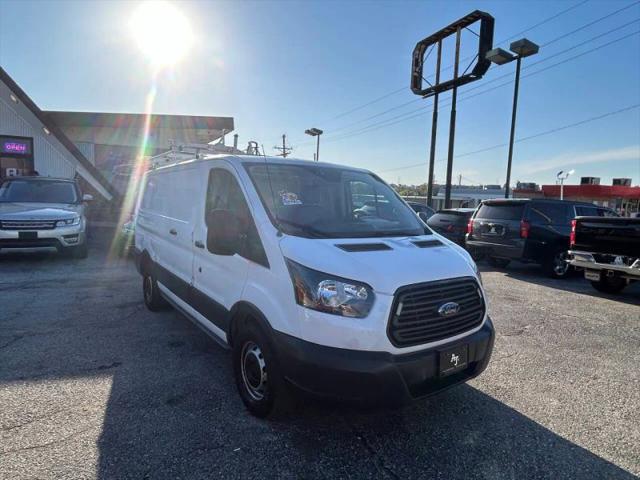 2018 Ford Transit w/60/40 Side Door w/RWB