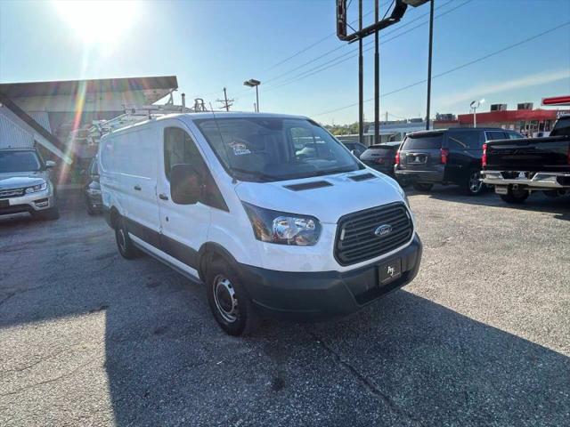 2018 Ford Transit w/60/40 Side Door w/RWB