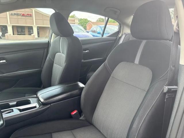 2021 Nissan Sentra SV Xtronic CVT