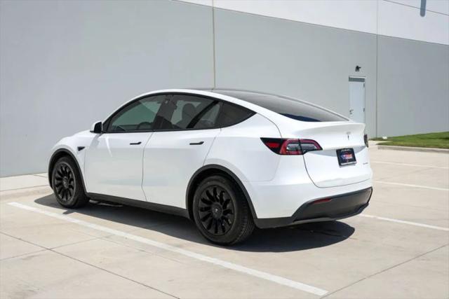 2023 Tesla Model Y Long Range Dual Motor All-Wheel Drive