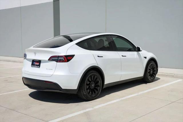 2023 Tesla Model Y Long Range Dual Motor All-Wheel Drive