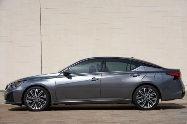 2024 Nissan Altima SL FWD