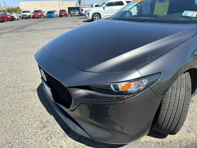 2019 Mazda Mazda3 Preferred Package