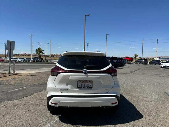 2021 Nissan Kicks SR Xtronic CVT
