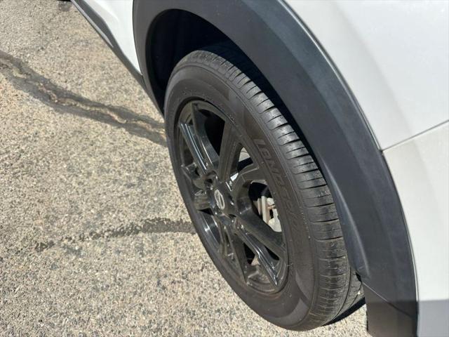 2021 Nissan Kicks SR Xtronic CVT
