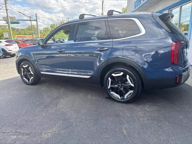 2023 Kia Telluride S