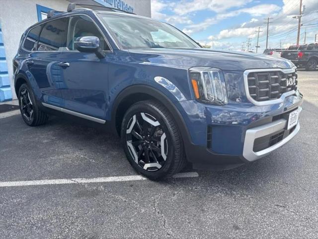 2023 Kia Telluride S