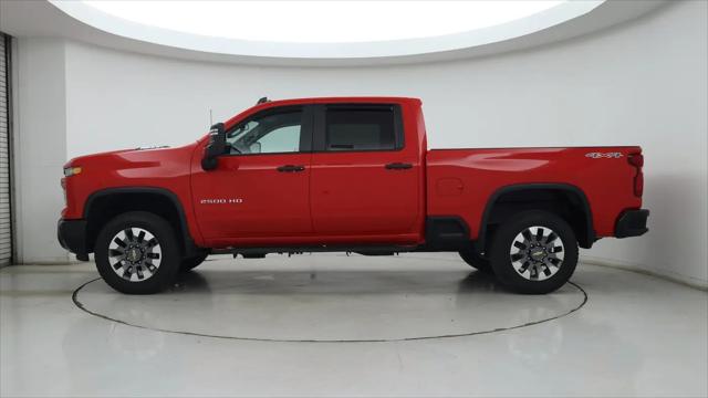 2024 Chevrolet Silverado 2500HD 4WD Crew Cab Standard Bed Custom