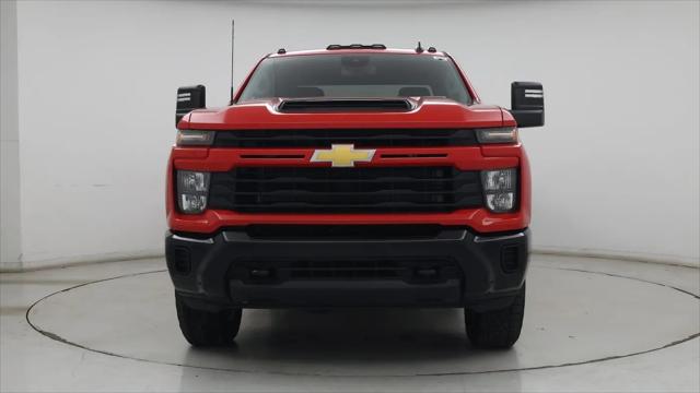 2024 Chevrolet Silverado 2500HD 4WD Crew Cab Standard Bed Custom