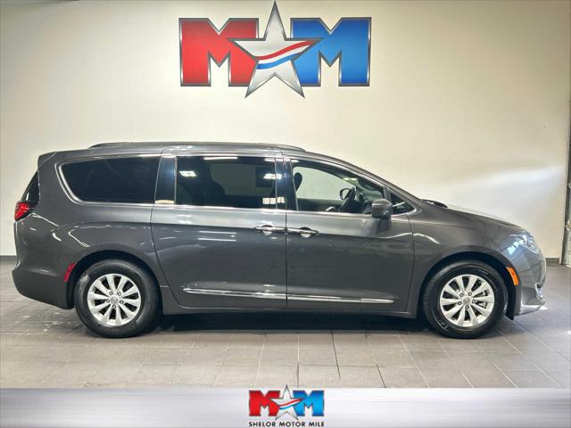 2017 Chrysler Pacifica Touring-L for sale in Christiansburg, VA