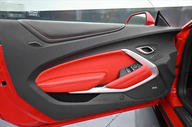 2023 Chevrolet Camaro RWD Convertible 2SS