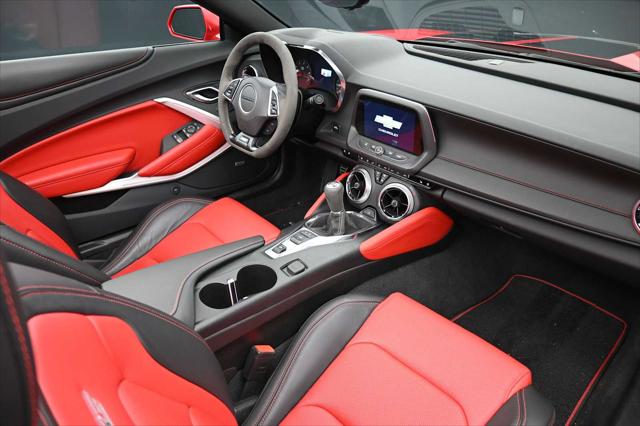 2023 Chevrolet Camaro RWD Convertible 2SS