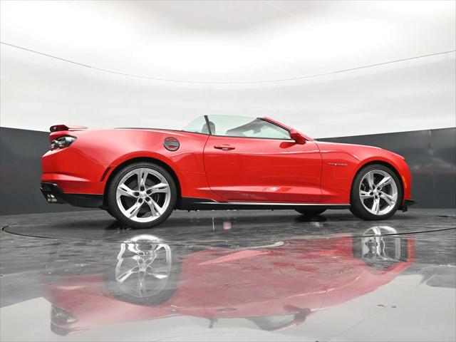 2023 Chevrolet Camaro RWD Convertible 2SS