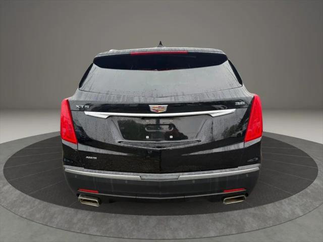 2018 Cadillac XT5 Standard