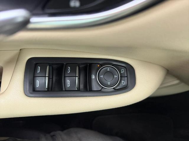 2018 Cadillac XT5 Standard