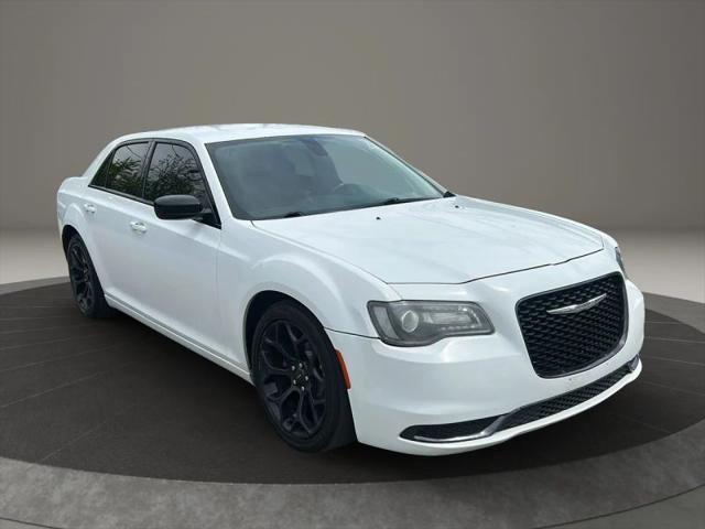 2019 Chrysler 300 Touring