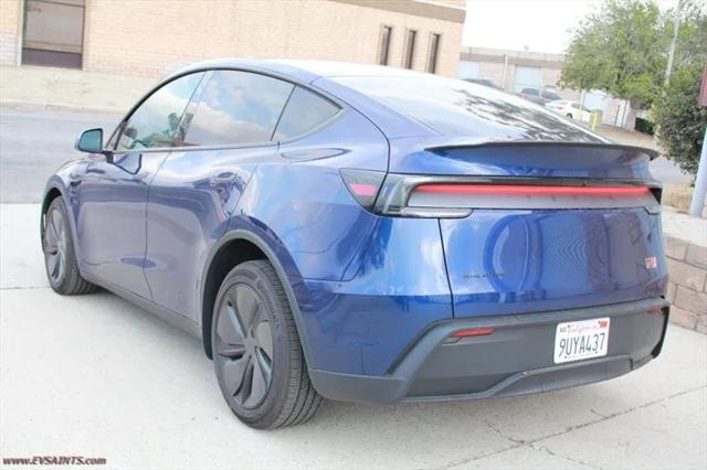 2026 Tesla Model Y Premium Rear-Wheel Drive