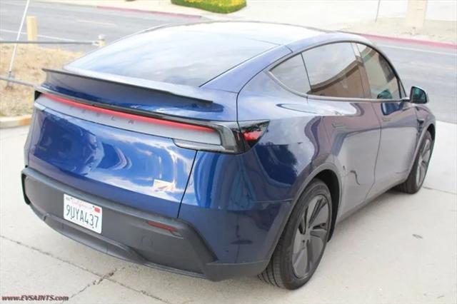 2026 Tesla Model Y Premium Rear-Wheel Drive