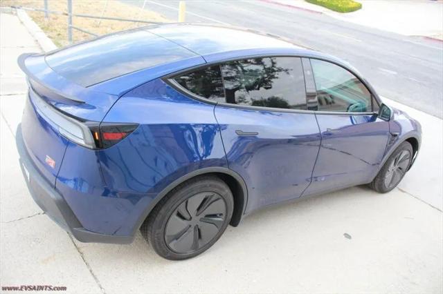 2026 Tesla Model Y Premium Rear-Wheel Drive