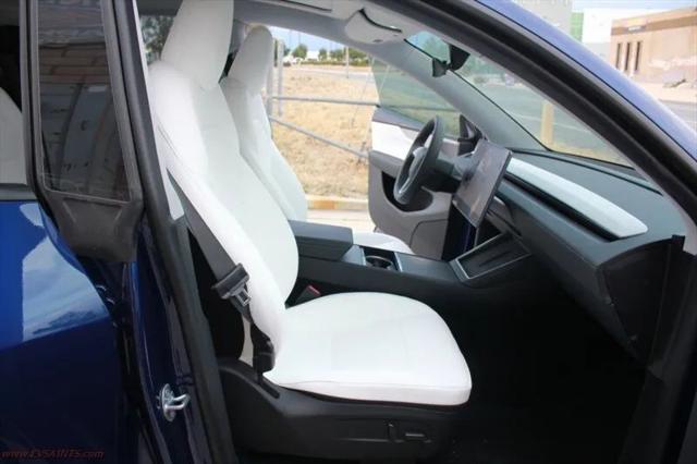 2026 Tesla Model Y Premium Rear-Wheel Drive