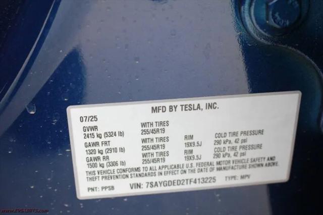 2026 Tesla Model Y Premium Rear-Wheel Drive