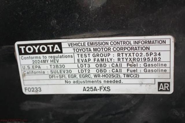 2024 Toyota Sienna LE