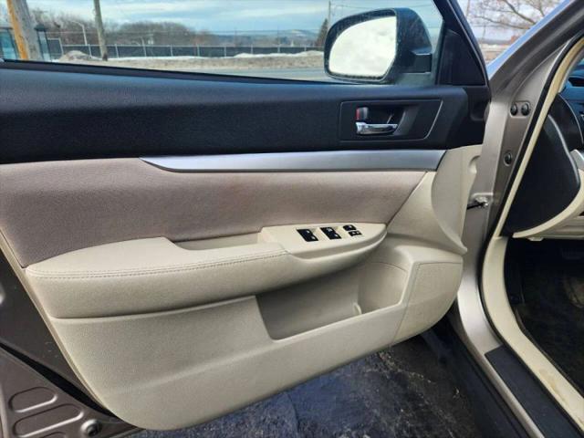 2014 Subaru Outback 2.5i