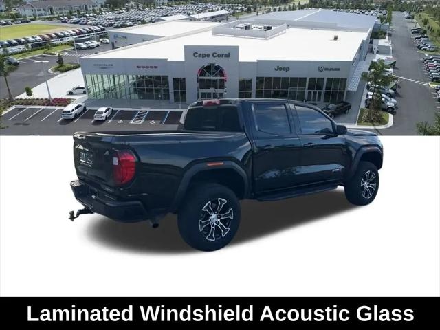 2025 GMC Canyon 4WD AT4
