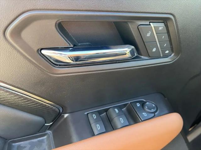 2025 GMC Canyon 4WD AT4