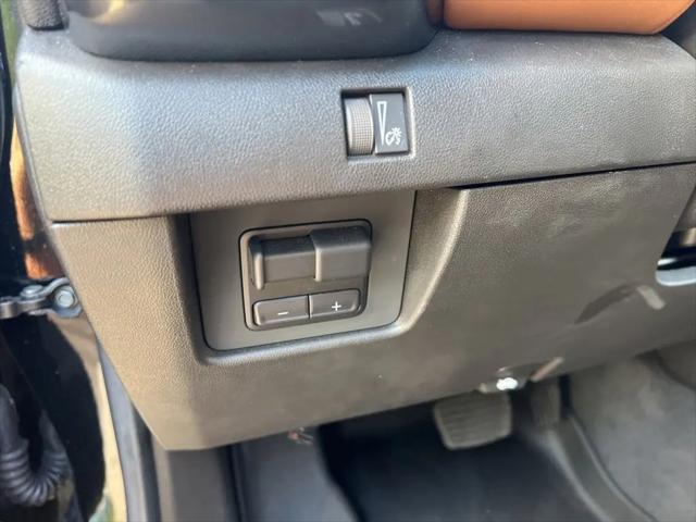 2025 GMC Canyon 4WD AT4