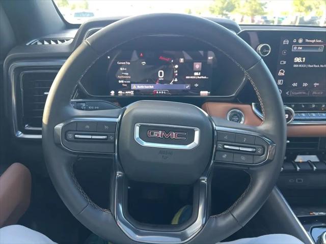 2025 GMC Canyon 4WD AT4