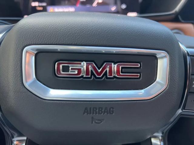 2025 GMC Canyon 4WD AT4