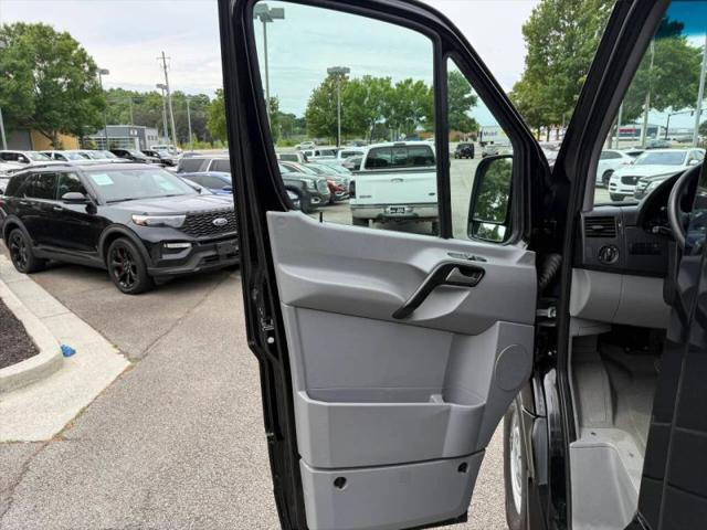 2016 Mercedes-Benz Sprinter 2500 Normal Roof