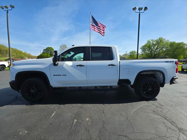 2025 Chevrolet Silverado 2500HD 4WD Crew Cab Standard Bed Custom