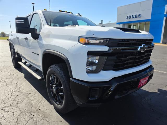 2025 Chevrolet Silverado 2500HD 4WD Crew Cab Standard Bed Custom
