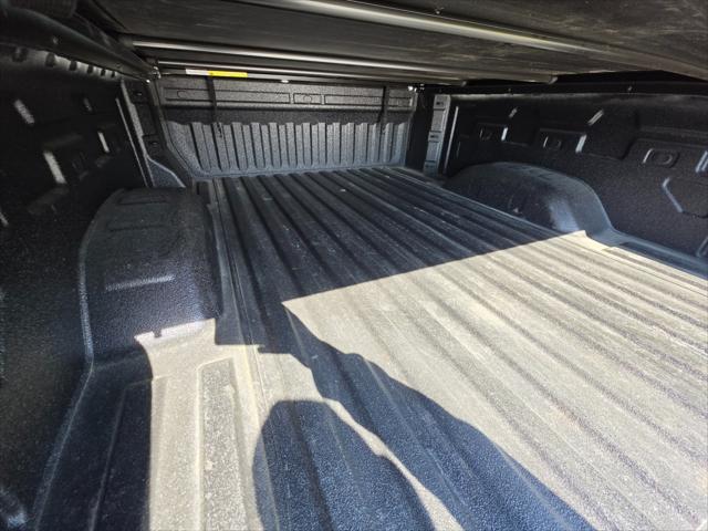 2025 Chevrolet Silverado 2500HD 4WD Crew Cab Standard Bed Custom